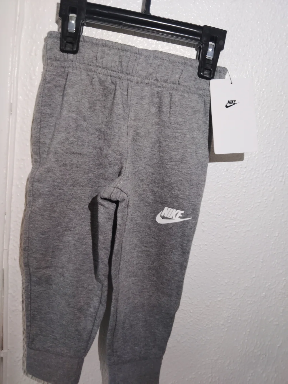 Nike Kids Heather Grey Jogger Sweatpants with White Logo